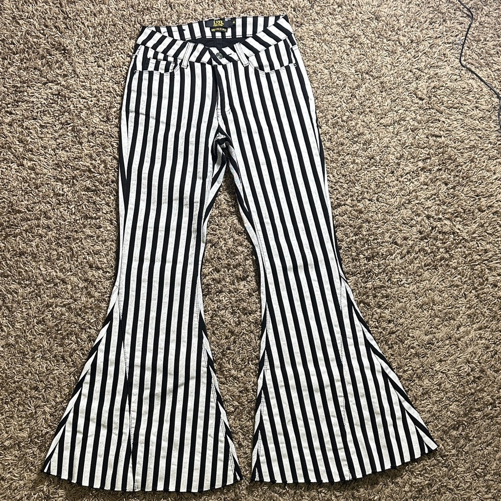 L&B Lucky & Blessed Monochrome Striped Flare Pants Size 4